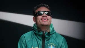Meta derruba vídeo de MC Cabelinho sobre Flávio Bolsonaro, e cantor nega uso de IA